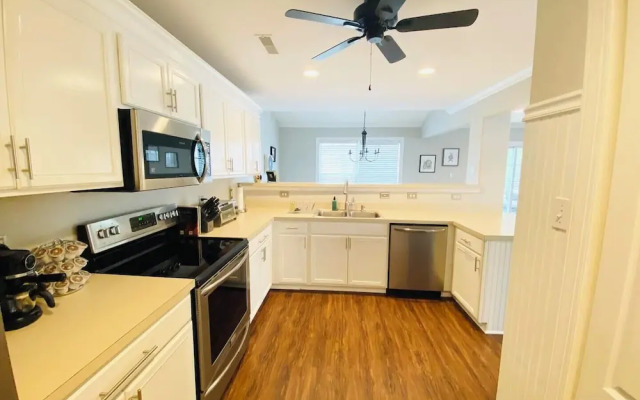 Simonton Court 20253