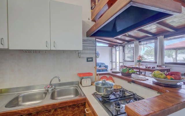 Villa Oasi al mare near the sea with pool