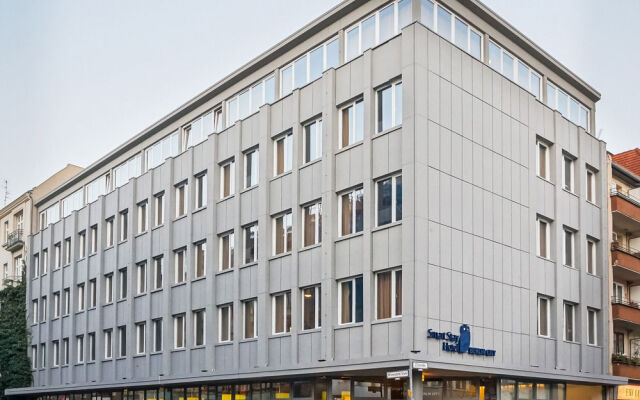 hotelImage