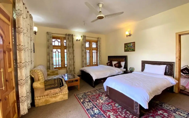 Blossom Guest House Gilgit