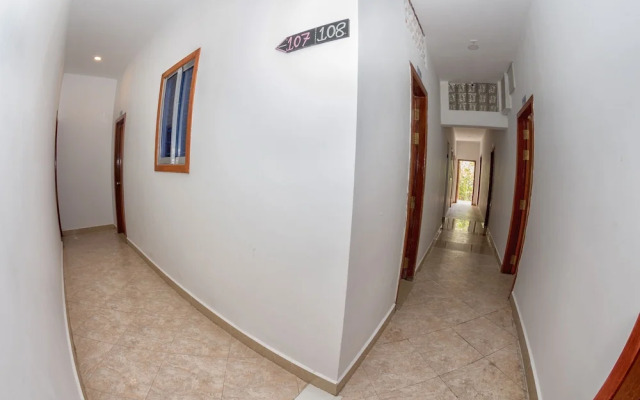 Poolside Villa - Hostel