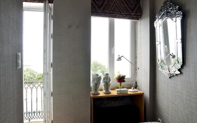 Apartment by the Sea