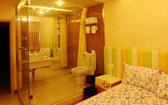 Shanghai Xinyuan Theme Hotel