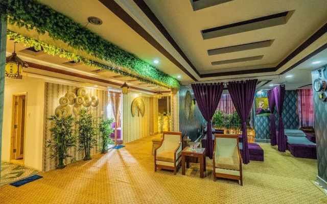 Duc Long Gia Lai Hotels & Apartment