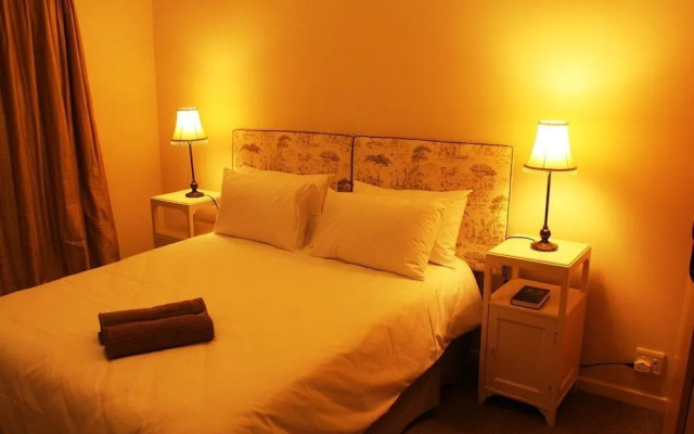 8 Moda Rossi Self catering