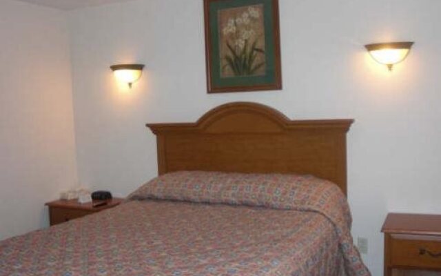 Relax Inn North Babylon