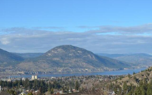 Rowena's Retreat
