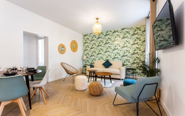 Luxury home in paris