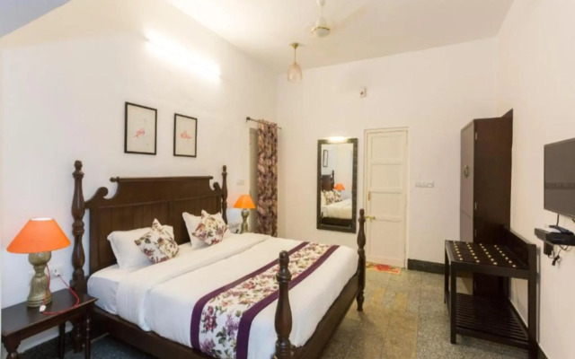 Aloukik Home Stay