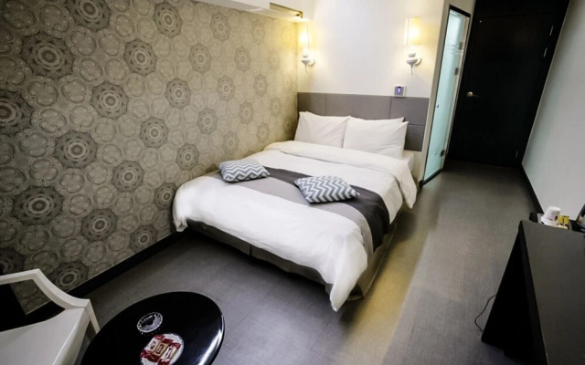Yeoju Reverse Hotel