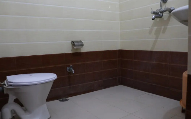 Hotel Sarweshwary
