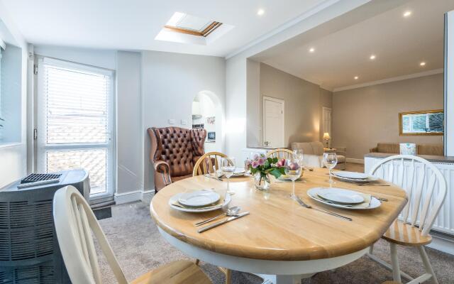 Stylish Apartment,12 Minutes from Oxford Street,Central London,AC,WIFI!