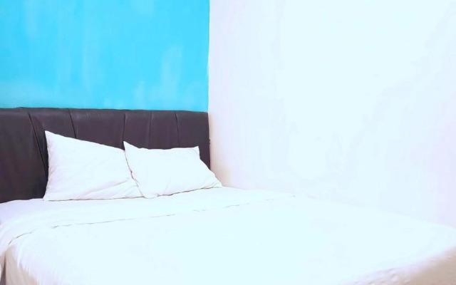 SUPER OYO Flagship 3688 Pot Art