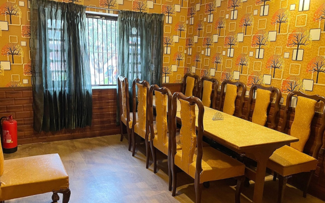Lakshmi Guest House