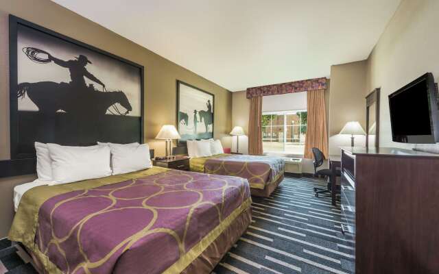 Super 8 by Wyndham Fort Worth North