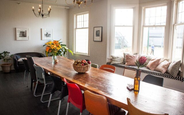 The Dwellington Hostel