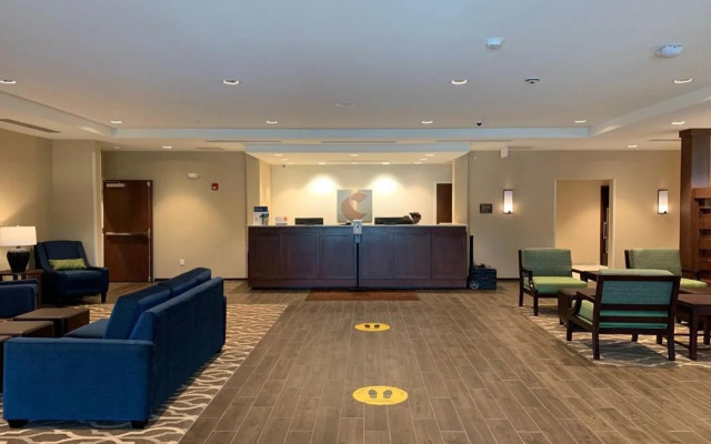 Comfort Inn & Suites