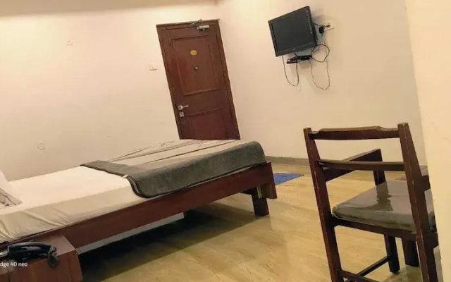 Hotel Raya's Annexe 1
