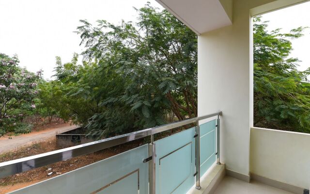 Oyo 22782 Akshara Suites
