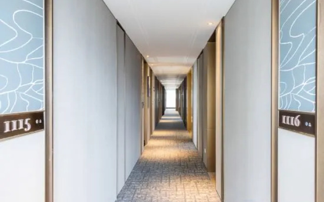 X Hotel Shuguang Atour, Shanghai Wuxu Cruise Terminal
