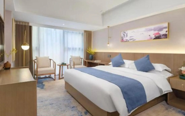 Guangzhou Treasure Holiday Hotel (Panyu Shiqiao Branch)