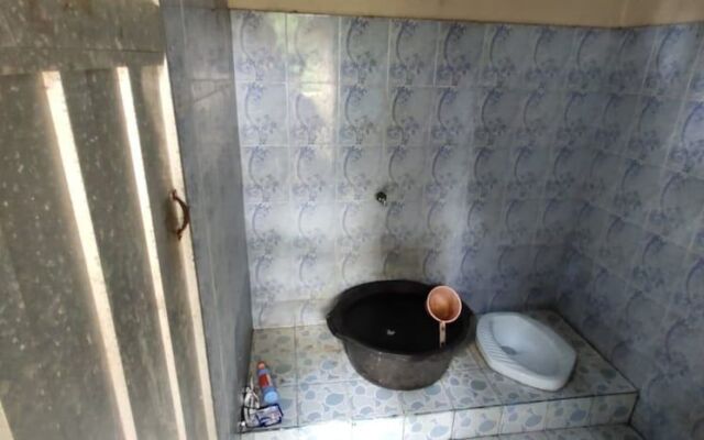 Natural Stone Homestay Syariah - Hostel