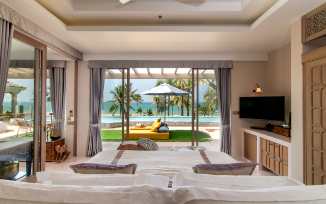 Devasom Khao Lak Beach Resort & Villas