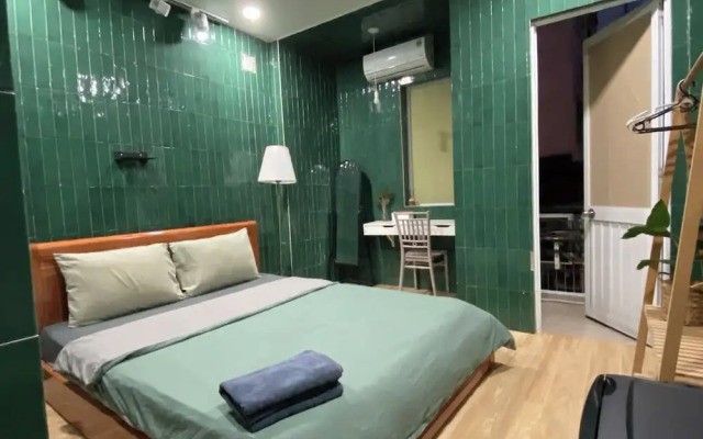 Papaya Hotel & Café 2