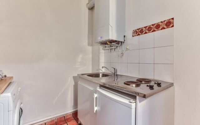 26 - Best Studio of Montorgeuil District