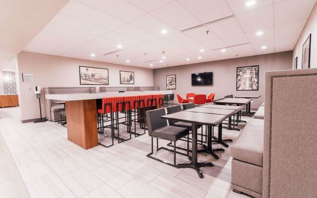 Best Western Plus Waterloo & Cedar Falls