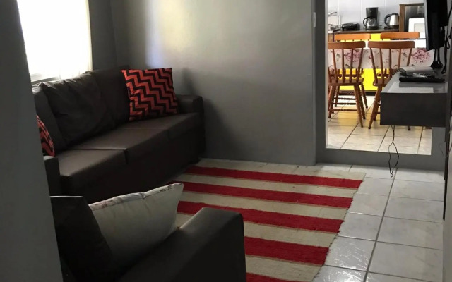 Casa no Centrinho 100m do Mar