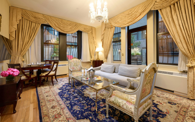 Fitzpatrick Grand Central