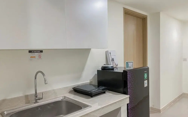 Warm And Homey 1Br At Meikarta Apartment