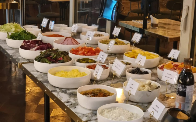 Hotel Crescendo Seoul