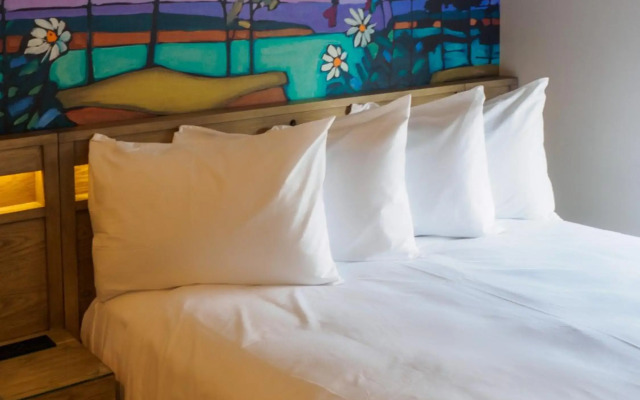 The Arts Hotel