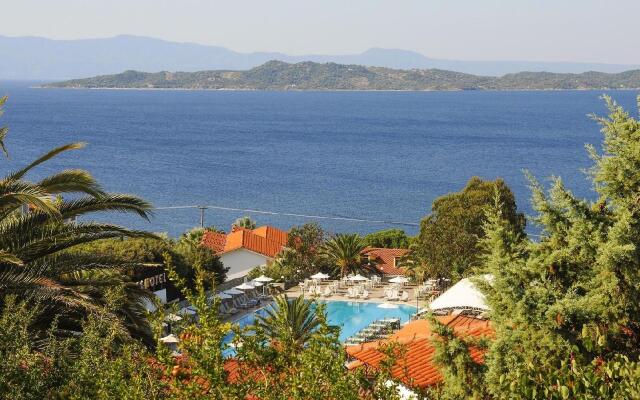 Aristoteles Holiday Resort And Spa