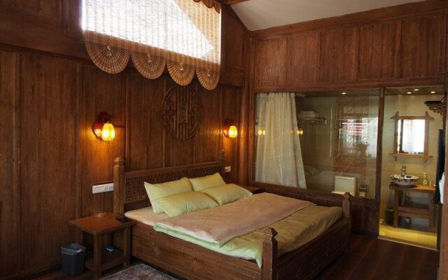 Lijiang Hejiayi Inn