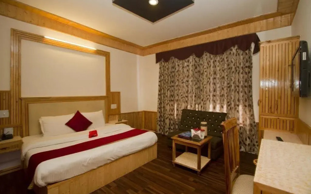 OYO Rooms Model Town