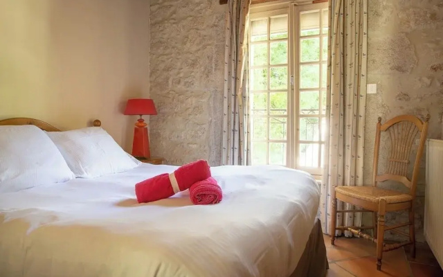 Chateau Chapeau Cornu
