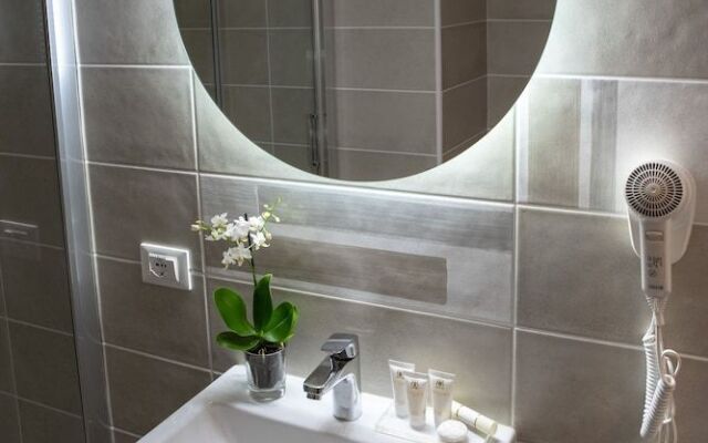 Porta Aragonese Luxury Rooms
