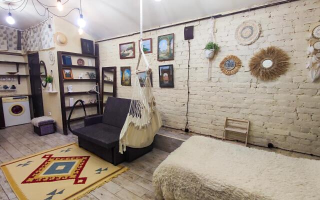 Апартаменты на Театральной площади 16