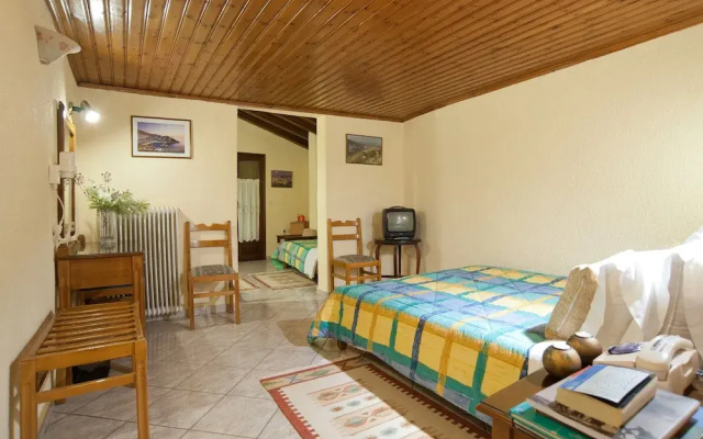 Hermes Delphi Hotel