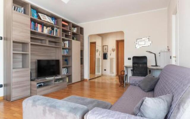 Piazza Bologna Terrace Apartment With Parking