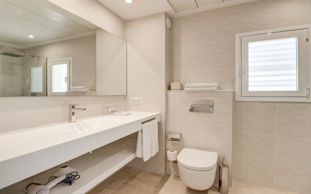 Hotel Illa dOr & Illa d’Or Club Apartments