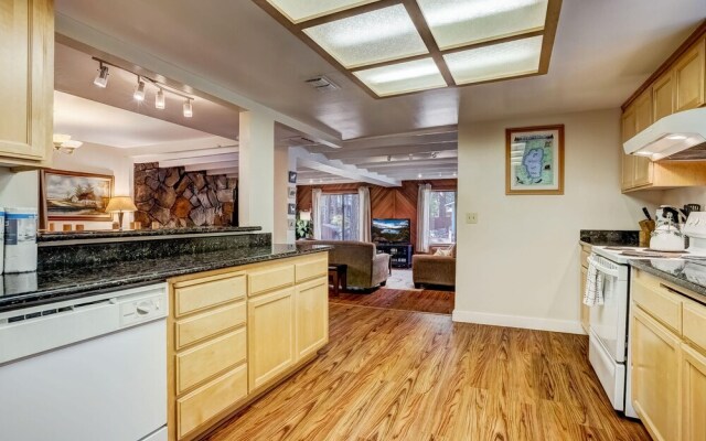 Paloma Place - 30+ Day Vacation Home