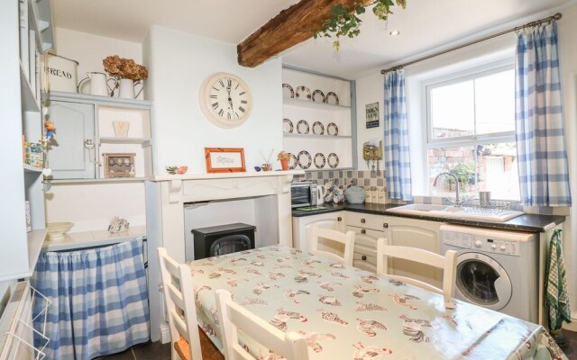 4 Ecclesbourne Cottages