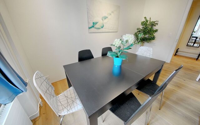 Hitrental City Apartments