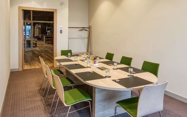 IntercityHotel Berlin Airport BER Terminal 1+2