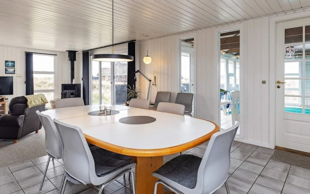 8 Person Holiday Home in Blavand
