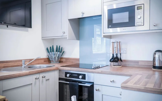 Dolphin - 2 Bedroom Apartment - Saundersfoot